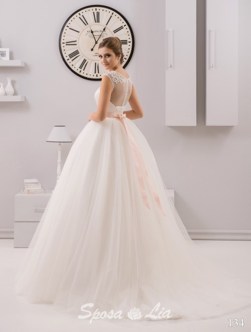https://www.sposa-lia.com/images/stories/virtuemart/product/134 (3).jpg